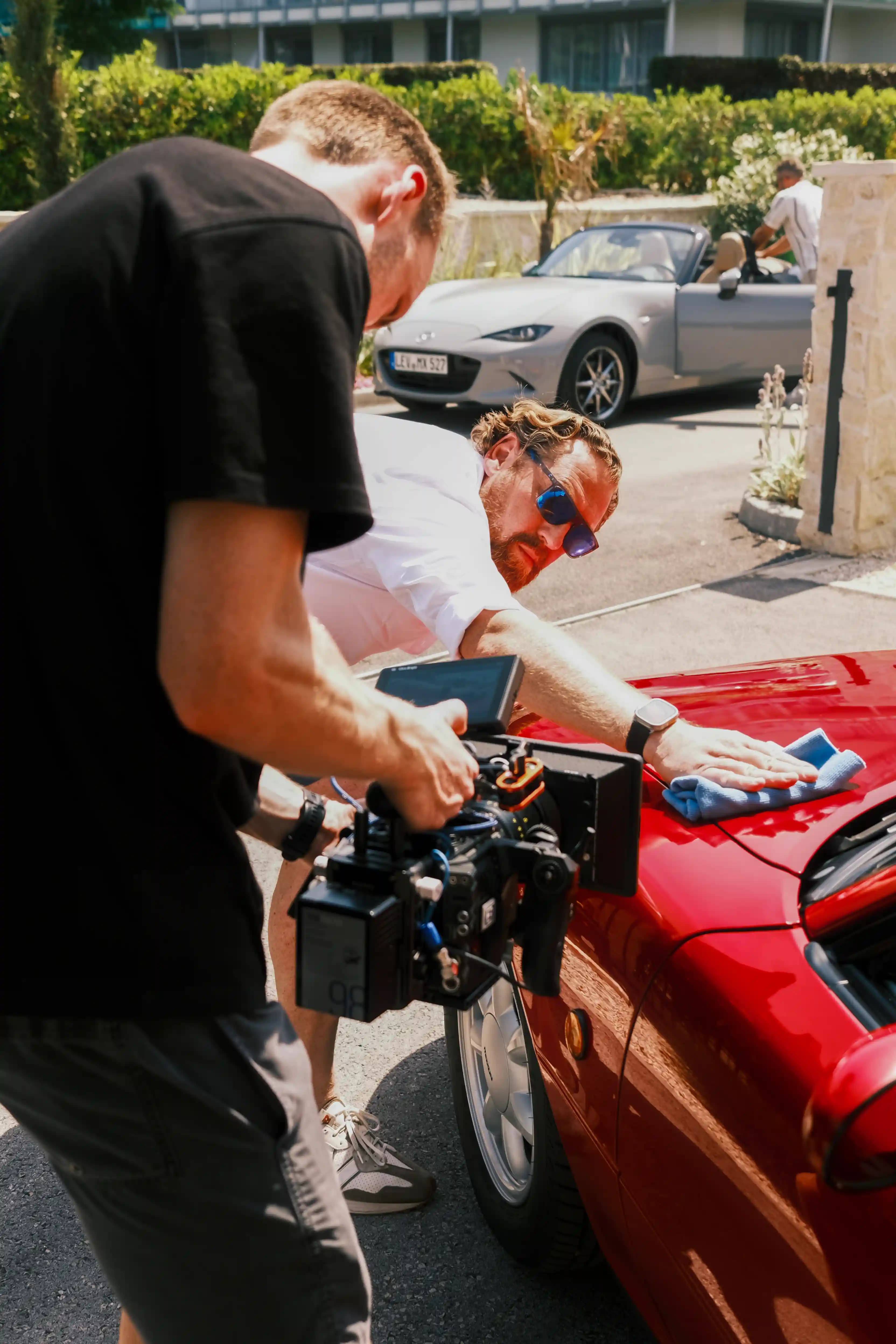 Kameraoperator bei Imagefilm-Produktion zum Firmenjubiläum, Vista-Werk